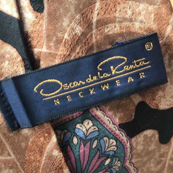 🚨B2G1 OSCAR DE LA RENTA Brown Blue Tan Silk Tie - Picture 3 of 3